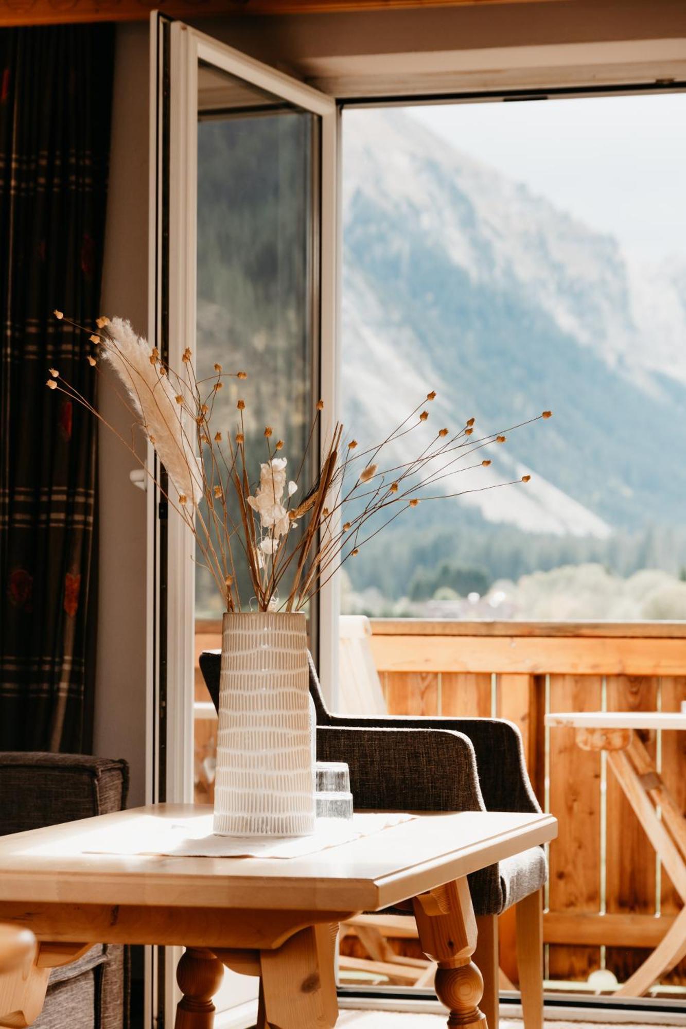 Hotel Hohenfels 탄하임 외부 사진